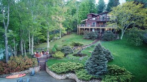 Lakefront Retreat