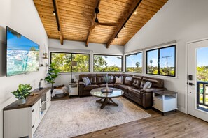 Living Room w High Vaulted Ceilings and Ocean Views 