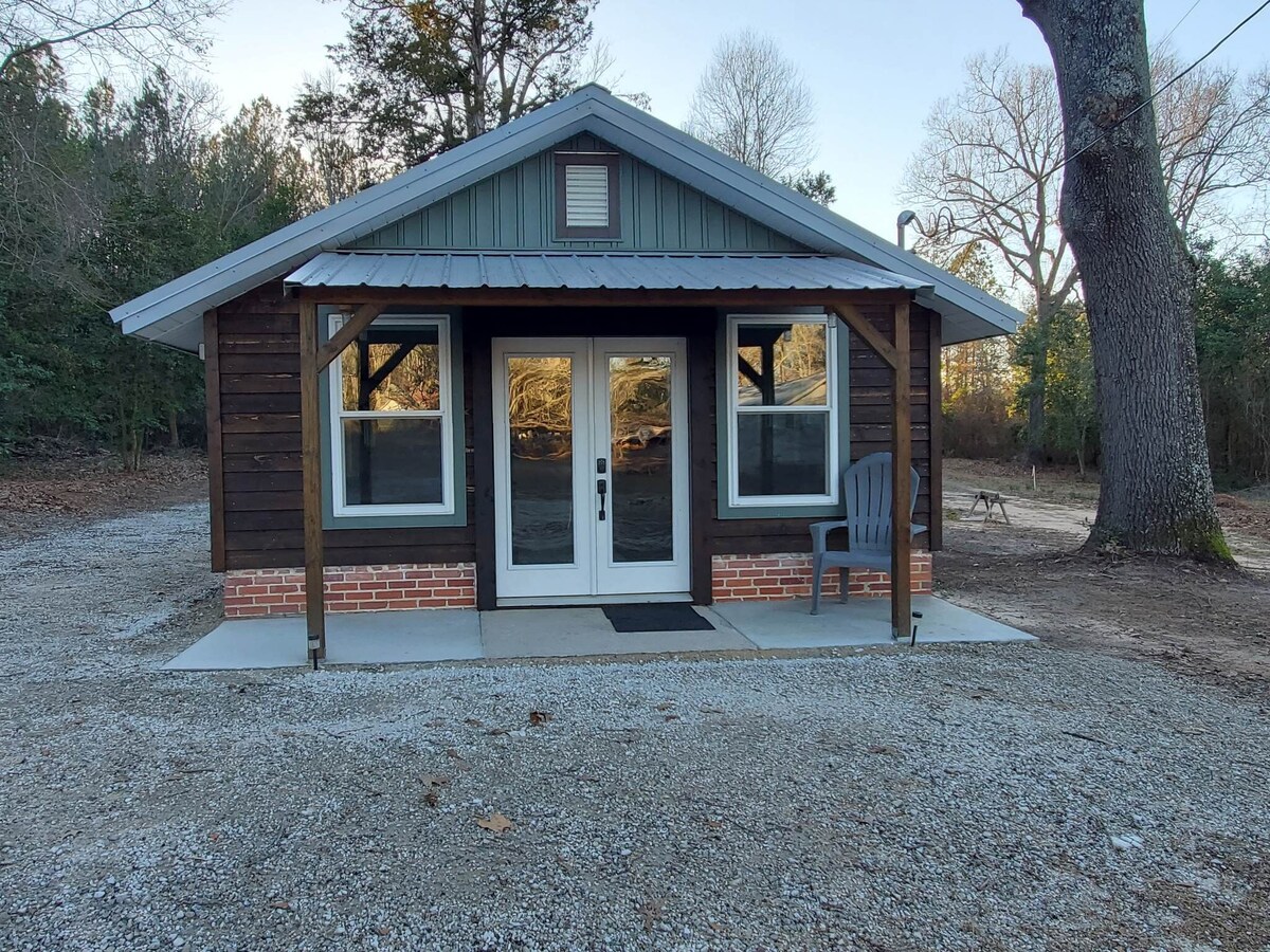 Main Image