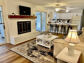 Family Room to Kitchen