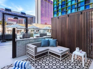 Lounge Area