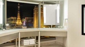 Strip View