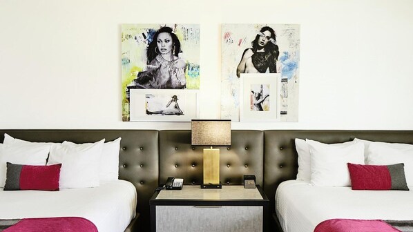 PH Ultra Resort Dub Qn Detail Art.jpg