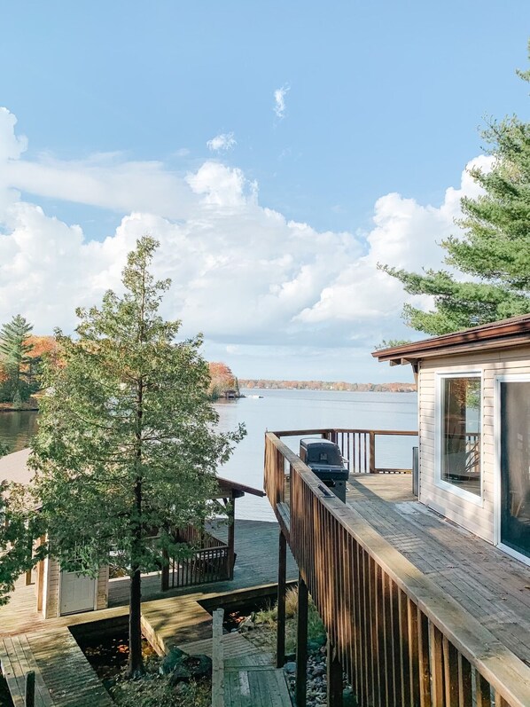 Upper Deck & Stairs leading to Large Dock