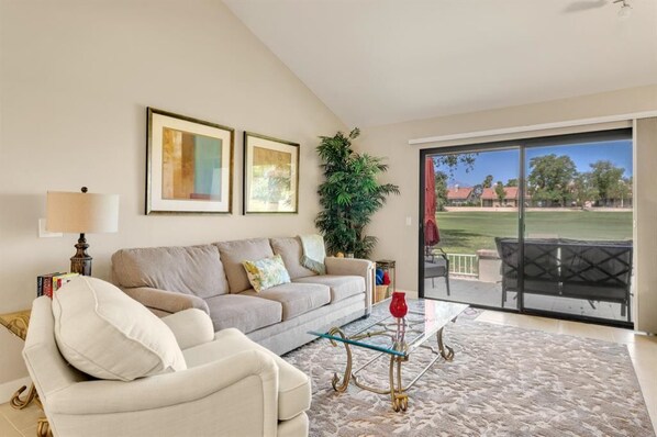 Living Room with view to the 5th hole of the Palm Desert resort Golf Course
