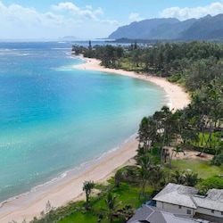 Short walk to a gorgeous beach