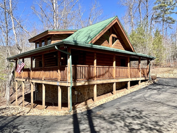 Meant to Be in Smoky Cove cabin community