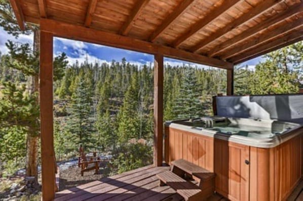 Want to relax in our private hot tub after a long hike or downhill skiing?