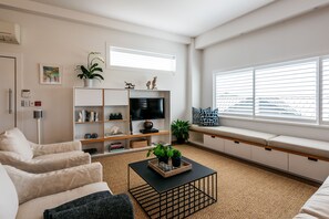 living (1)