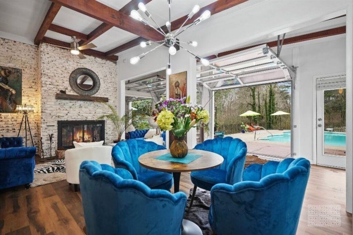 NEW! Magnificent Midcentury Lake House w/ a Pool