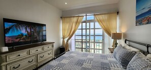 King Bedroom 1