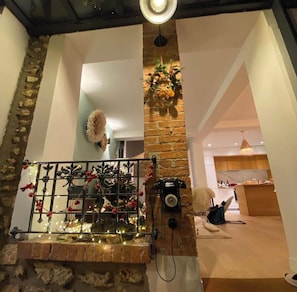 Hall