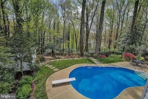 Pool & view