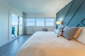 326 Master Bed