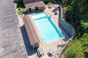 Our resort pool is your oasis for refreshing dips and sun-soaked relaxation. (seasonally - generally open Memorial Day through Labor Day but please ask for opening/closing dates)