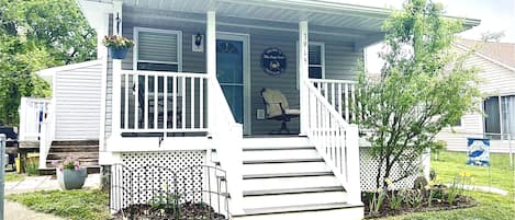 The Lazy Crab Beach House 