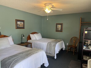 2 Full Beds
