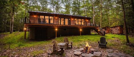 Hudson River Valley living at its finest!