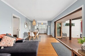Effortless indoor-outdoor flow