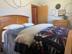 Queen Bedroom