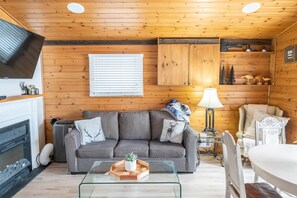 pull out couch 