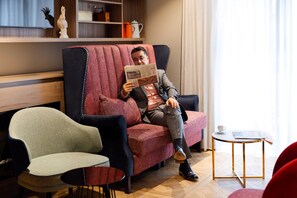 Sittområde i lobbyn