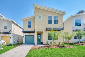 9207 Sommerset Hills, Champions Gate_01.jpg
