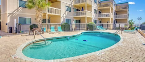 Myrtle Beach Vacation Rental | 2BR | 2BA | 1,000 Sq Ft | Stairs Required
