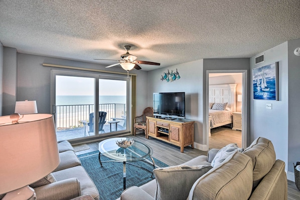 Ormond Beach Vacation Rental | 2BR | 2BA | 1,200 Sq Ft | Step-Free w/ Elevator