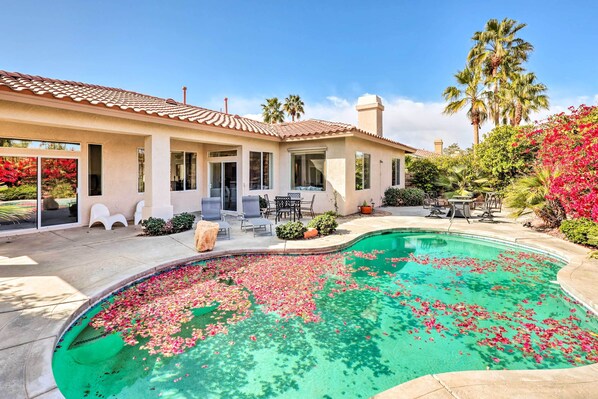 Palm Desert Vacation Rental | 4BR | 3BA | Step-Free Access | 2,600 Sq Ft