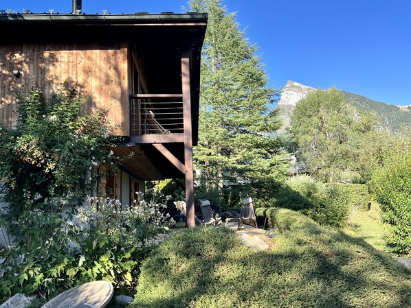 Panorama de notre chalet « L’alchemille »: l’emblématique Criou de Samoëns