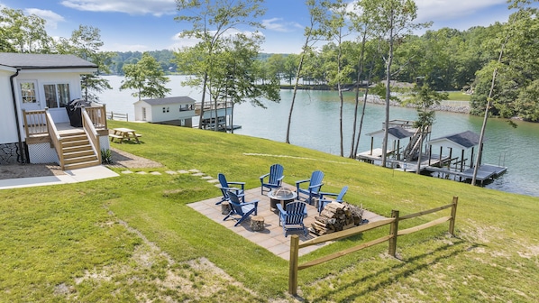 LAKE Starboard: Lakefront home with a private dock.