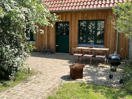 Terasse vor der Ferienwohnung