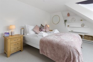 Bedroom 4, great room to relax in.