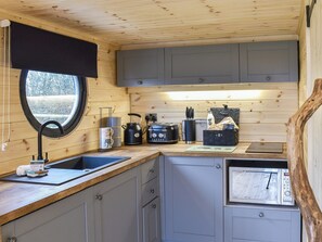 Kitchen area | Krowji Klys, Camelford
