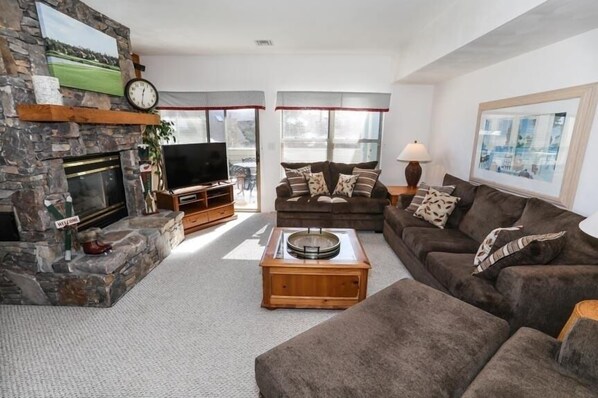 Home Decor, Couch, Furniture, Indoors, Living Room