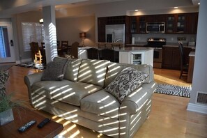 Couch, Furniture, Home Decor, Indoors, Living Room