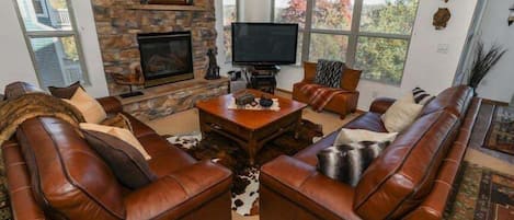 Screen, Couch, Furniture, Home Decor, Indoors