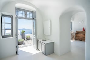 Inspiring Santorini Villa | 2 Bedrooms | Villa A1 | Beautiful Caldera Sunset View & Air Conditioning | Fira