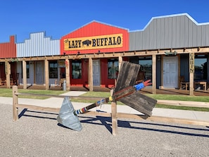 The Lazy Buffalo offers 11 themed cabins. The Going Fishing Cabin #10