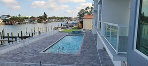 Heated Pool, on the Intracoastal!