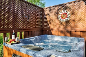 Bain à remous extérieur