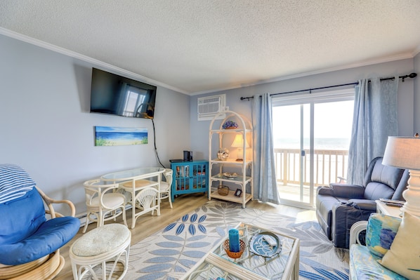 North Topsail Beach Vacation Rental | 1BR | 1BA | 532 Sq Ft | Stairs Required