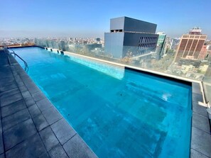 Panoramic swimming pool