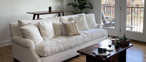 Comfy living room with Down Sofa
