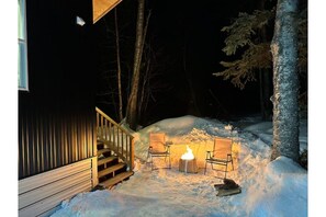 Enjoy the 21" pan stove and 4 folding chairs. Enough wood to get you started.