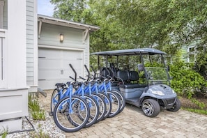 6 seater golf cart &amp; 6 Bikes!