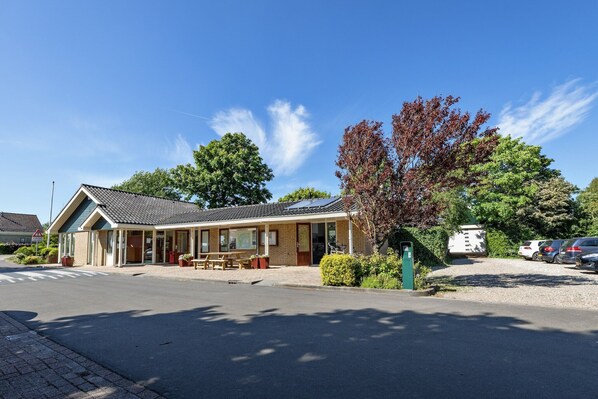 Holiday Park Facilities and Services 
