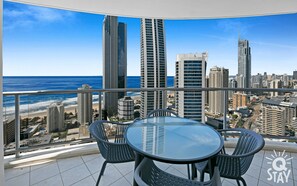 Spectacular views of the ocean and the city from the balcony