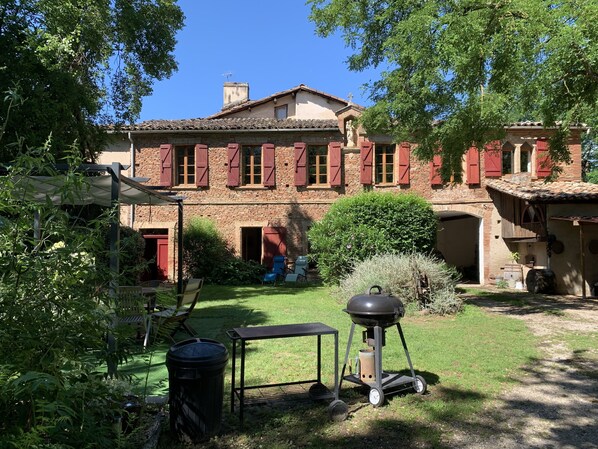 Enceinte de l’hébergement